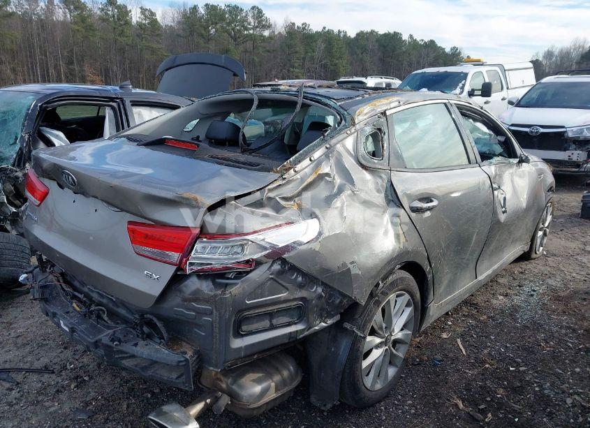 Photo 4 of 2018 Kia Optima EX (VIN 5XXGU4L39JG220852)