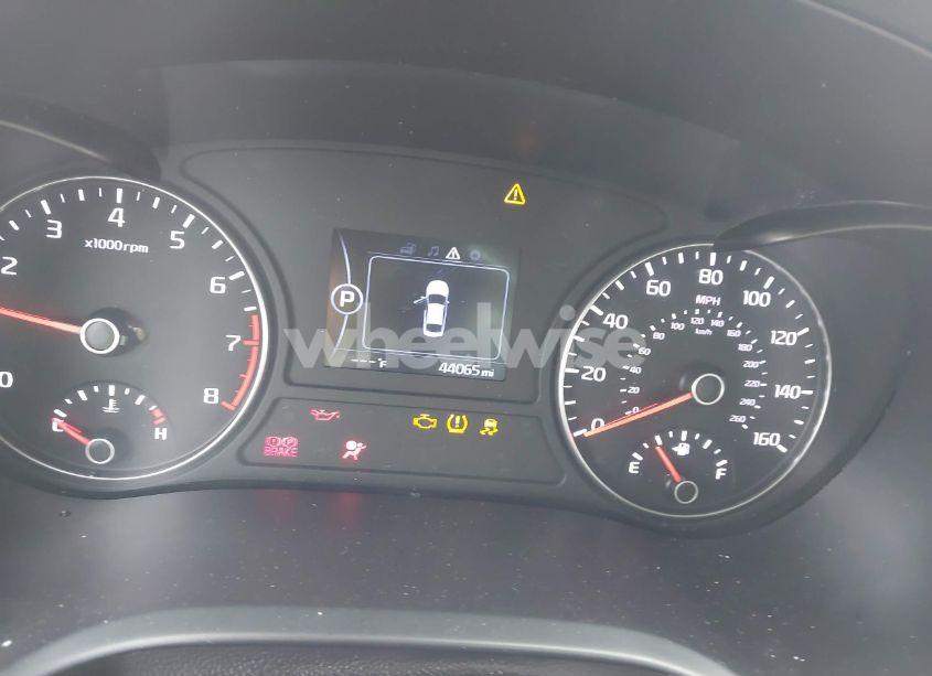 Photo 7 of 2018 Kia Optima EX (VIN 5XXGU4L39JG220852)