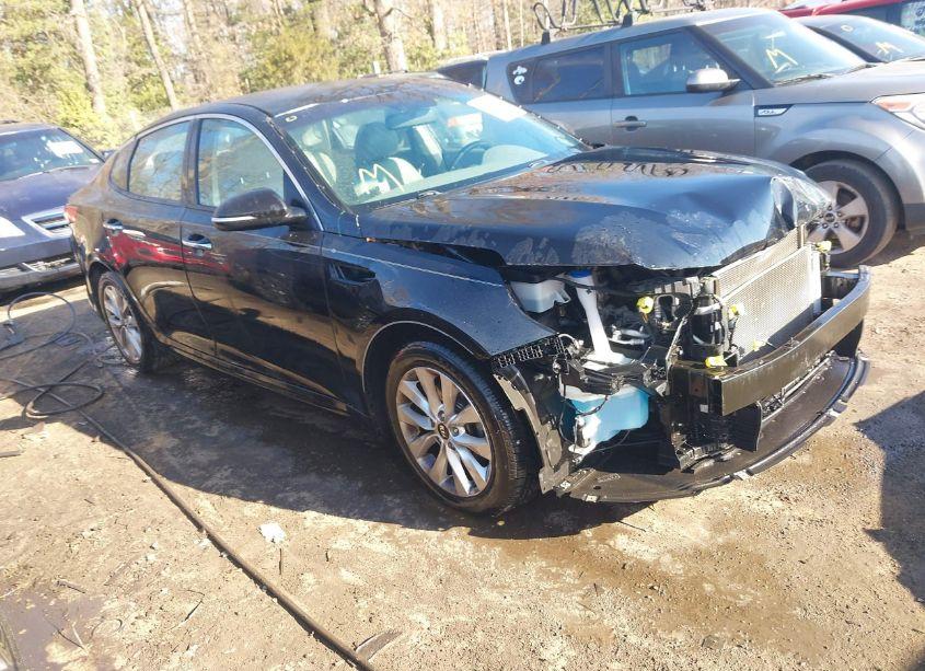 2018 Kia Optima EX (VIN 5XXGU4L39JG245606) main photo