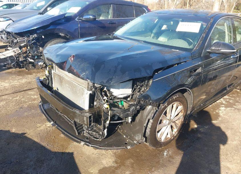 Photo 6 of 2018 Kia Optima EX (VIN 5XXGU4L39JG245606)