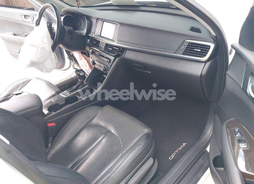 Photo 5 of 2018 Kia Optima EX (VIN 5XXGU4L39JG252068)