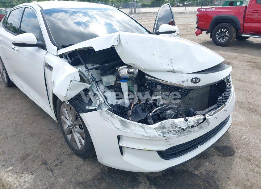 Photo 6 of 2018 Kia Optima EX (VIN 5XXGU4L39JG252068)