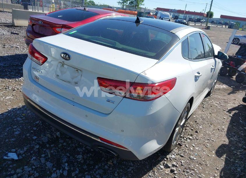 Photo 4 of 2016 Kia Optima EX (VIN 5XXGU4L3XGG009331)