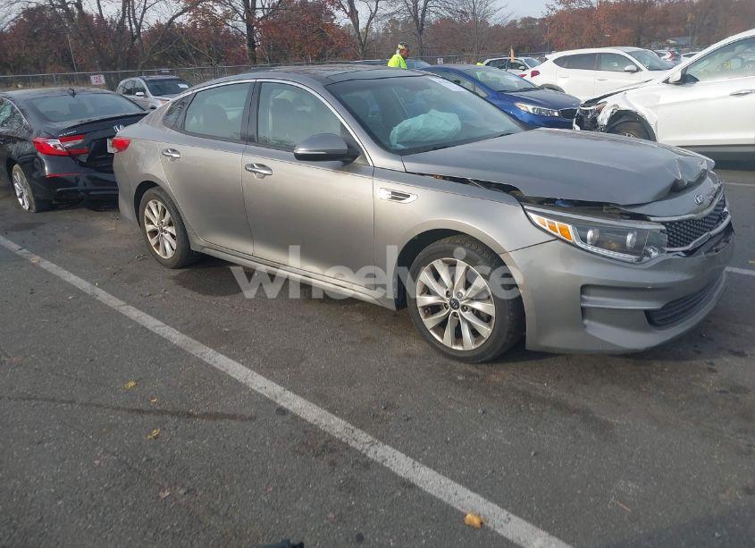 2016 Kia Optima EX (VIN 5XXGU4L3XGG064278) main photo