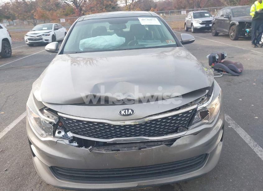 Photo 12 of 2016 Kia Optima EX (VIN 5XXGU4L3XGG064278)