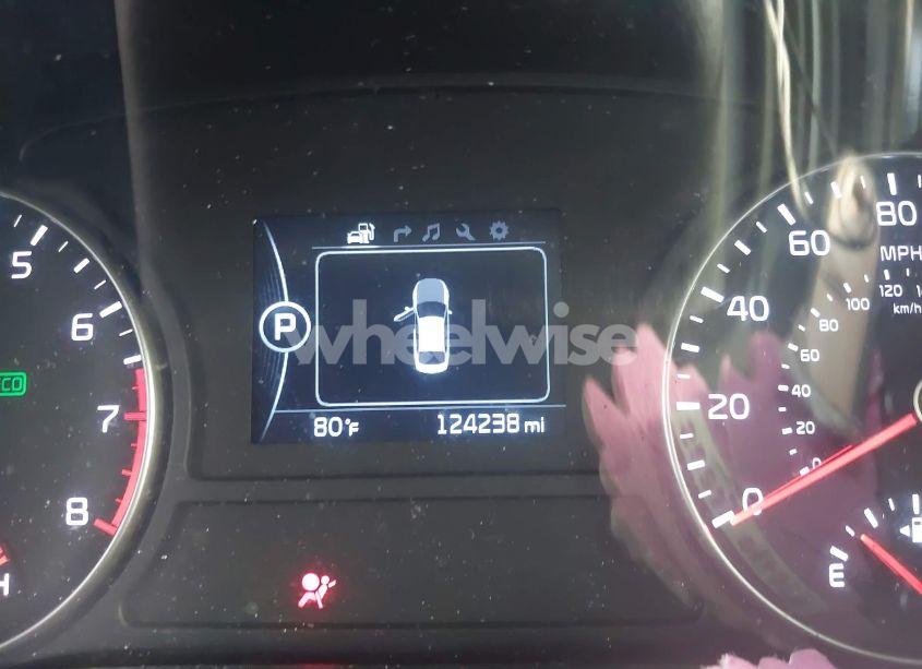 Photo 7 of 2016 Kia Optima EX (VIN 5XXGU4L3XGG064278)