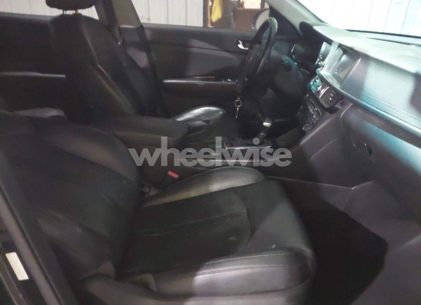 Photo 5 of 2016 Kia Optima EX (VIN 5XXGU4L3XGG087429)