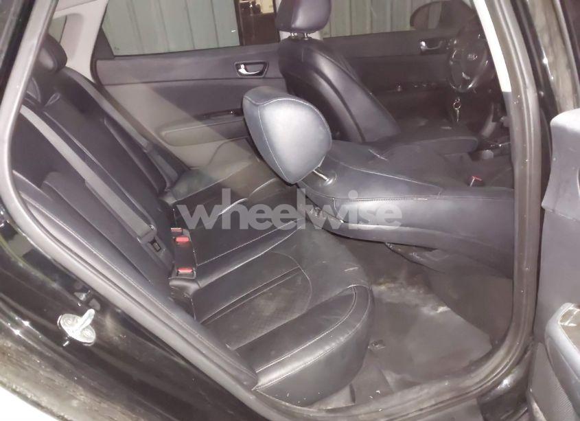 Photo 8 of 2016 Kia Optima EX (VIN 5XXGU4L3XGG087429)