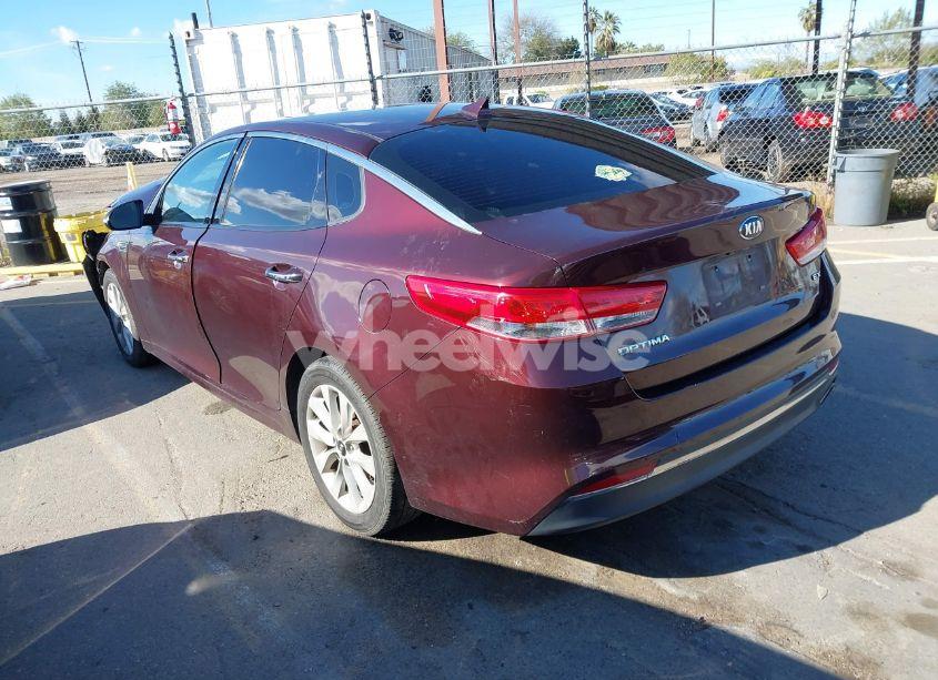 Photo 3 of 2016 Kia Optima EX (VIN 5XXGU4L3XGG092114)