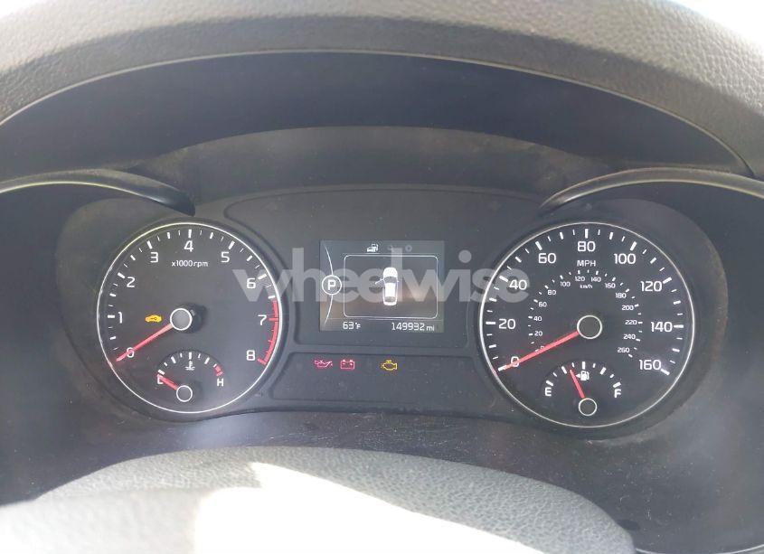 Photo 7 of 2016 Kia Optima EX (VIN 5XXGU4L3XGG092114)