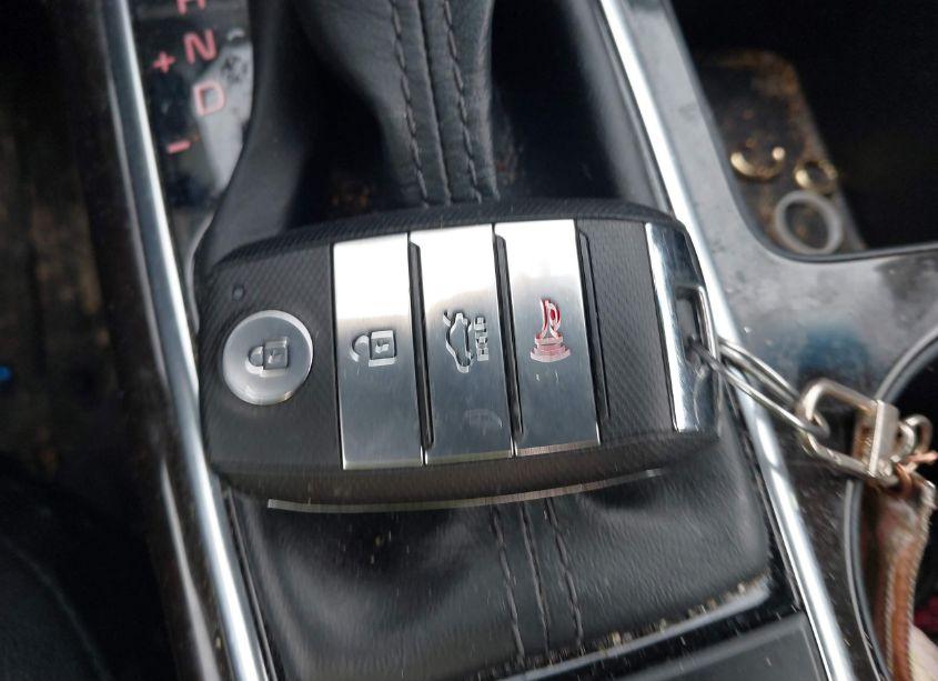 Photo 11 of 2016 Kia Optima EX (VIN 5XXGU4L3XGG095398)