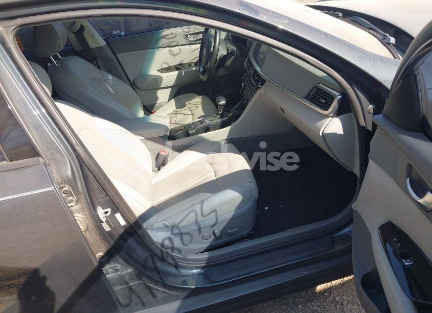 Photo 5 of 2016 Kia Optima EX (VIN 5XXGU4L3XGG098687)