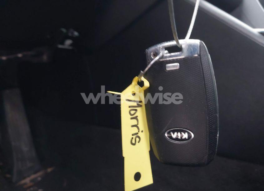 Photo 11 of 2018 Kia Optima EX (VIN 5XXGU4L3XJG227793)