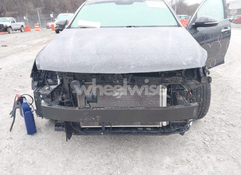 Photo 6 of 2018 Kia Optima EX (VIN 5XXGU4L3XJG227793)