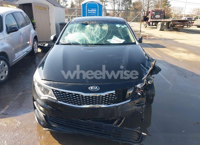 Photo 10 of 2018 Kia Optima EX (VIN 5XXGU4L3XJG249163)