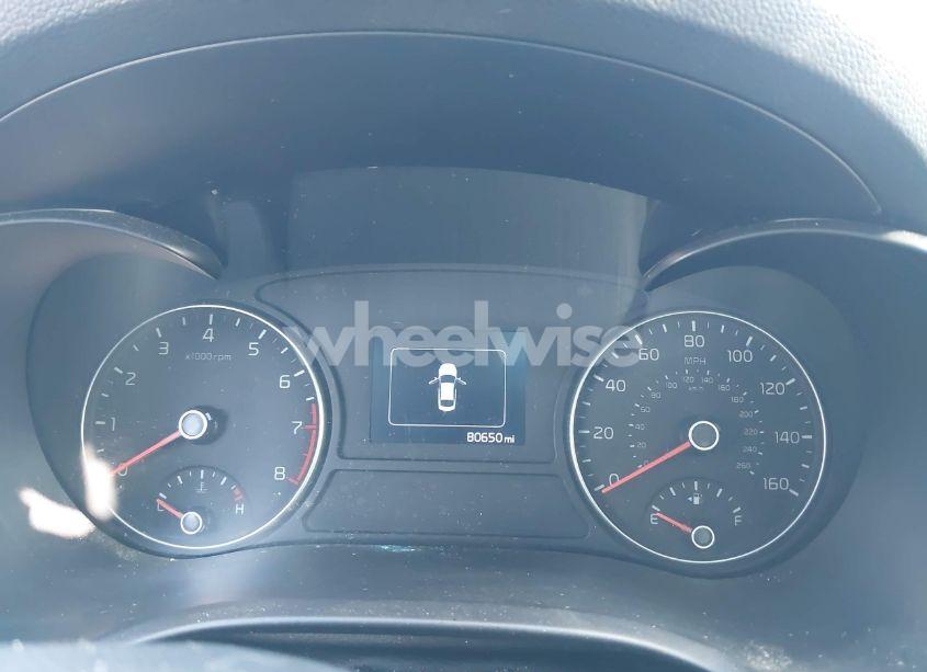 Photo 7 of 2018 Kia Optima EX (VIN 5XXGU4L3XJG249163)