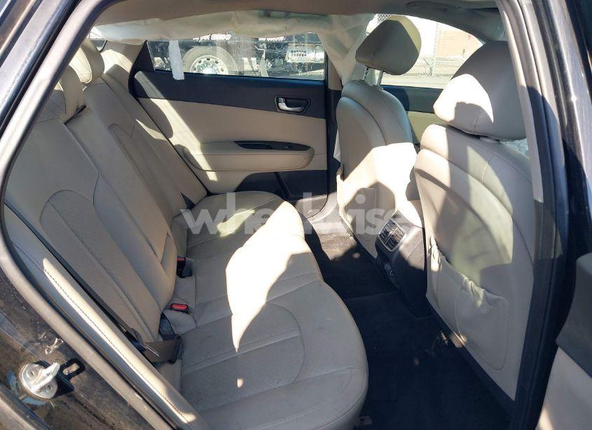 Photo 8 of 2018 Kia Optima EX (VIN 5XXGU4L3XJG249163)
