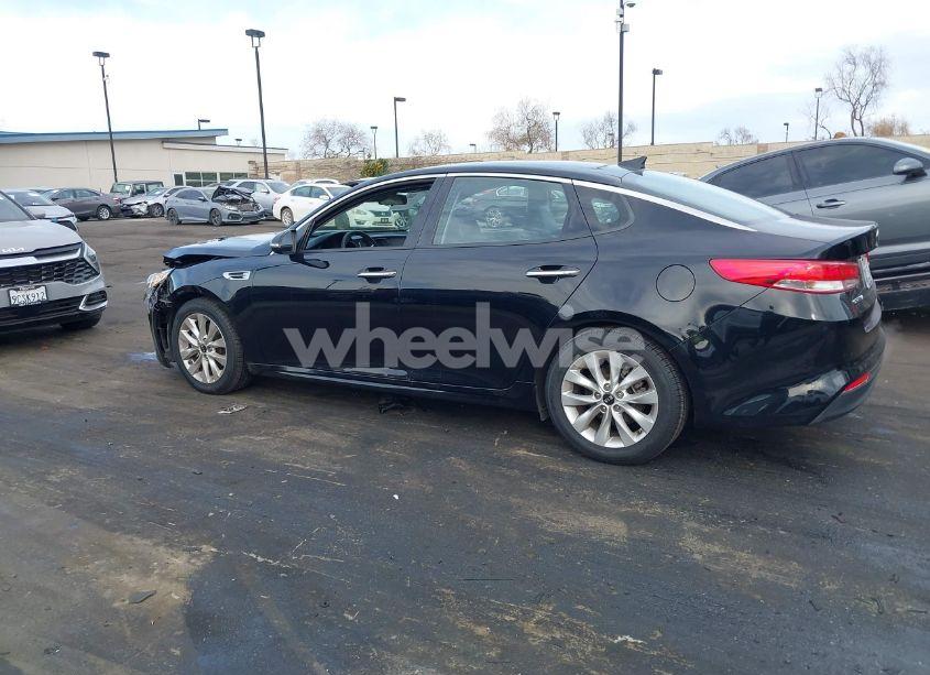 Photo 14 of 2018 Kia Optima EX (VIN 5XXGU4L3XJG273494)