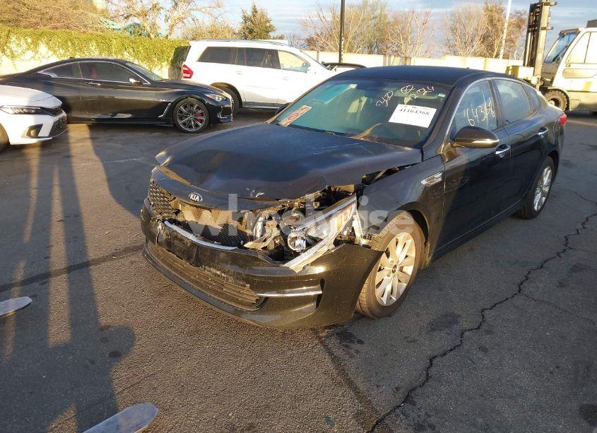 Photo 2 of 2018 Kia Optima EX (VIN 5XXGU4L3XJG273494)