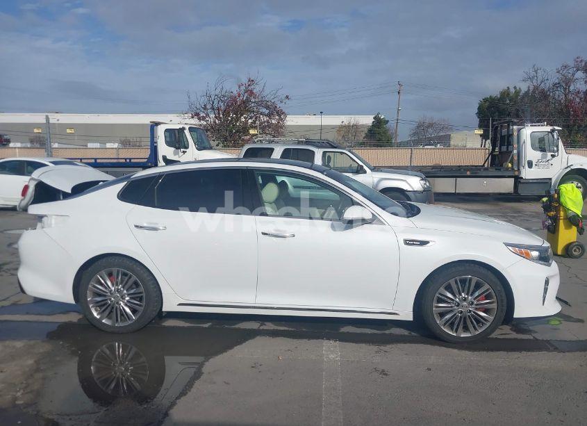 Photo 14 of 2016 Kia Optima SXL TURBO (VIN 5XXGV4L20GG074869)