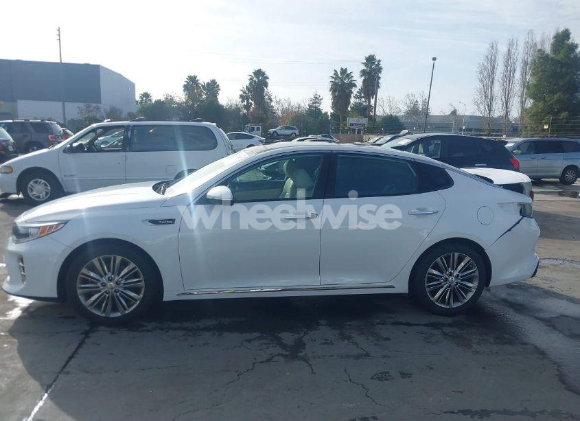 Photo 15 of 2016 Kia Optima SXL TURBO (VIN 5XXGV4L20GG074869)