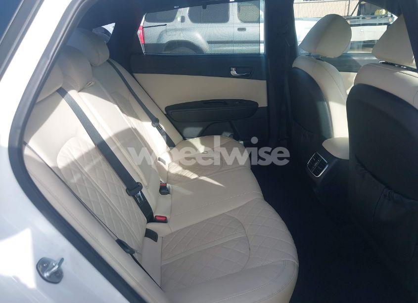 Photo 8 of 2016 Kia Optima SXL TURBO (VIN 5XXGV4L20GG074869)