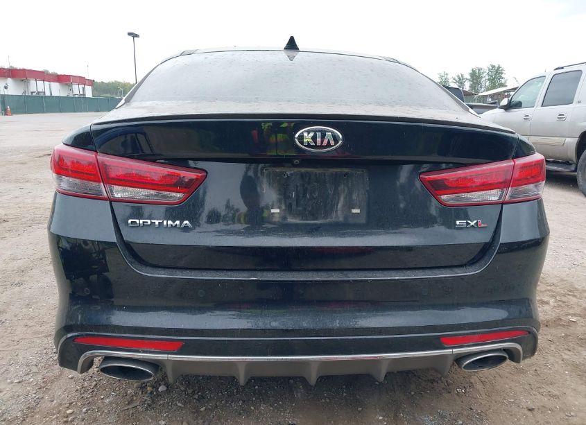 Photo 16 of 2016 Kia Optima SXL TURBO (VIN 5XXGV4L21GG069812)