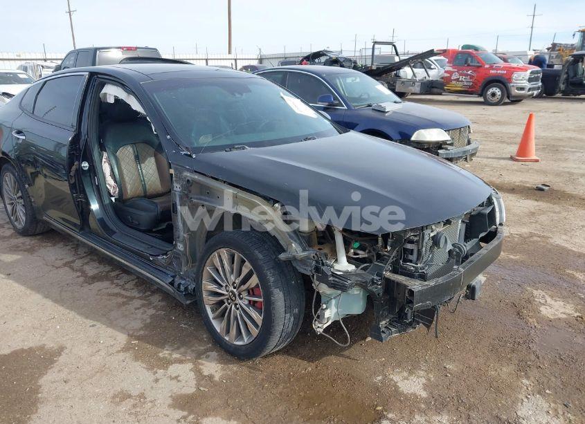 Photo 6 of 2019 Kia Optima SX TURBO (VIN 5XXGV4L21KG346628)