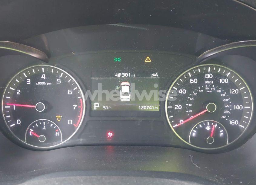 Photo 7 of 2019 Kia Optima SX TURBO (VIN 5XXGV4L21KG346628)