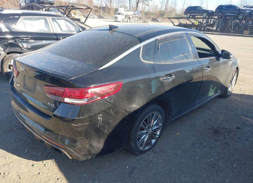 Photo 4 of 2016 Kia Optima (VIN 5XXGV4L22GG061959)