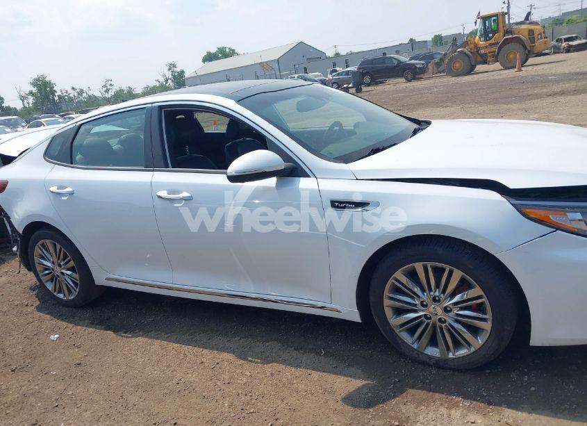 Photo 13 of 2018 Kia Optima SX TURBO (VIN 5XXGV4L22JG249081)