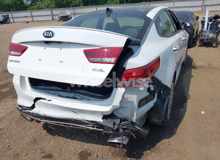 Photo 6 of 2018 Kia Optima SX TURBO (VIN 5XXGV4L22JG249081)