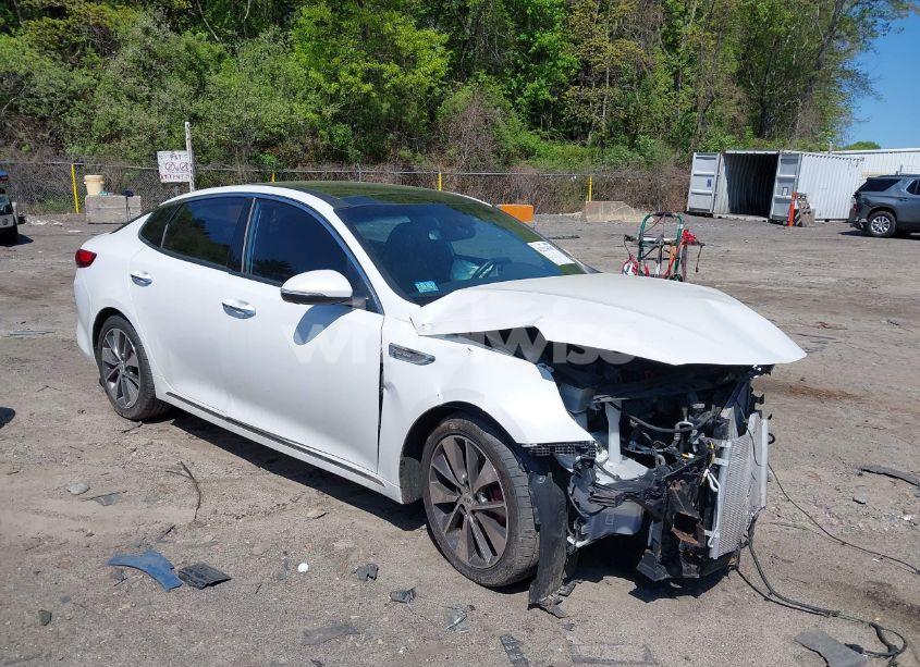 2016 Kia Optima SXL TURBO (VIN 5XXGV4L24GG029840) main photo