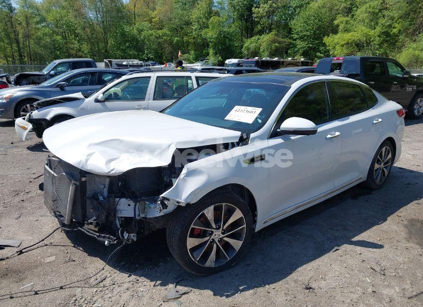 Photo 2 of 2016 Kia Optima SXL TURBO (VIN 5XXGV4L24GG029840)
