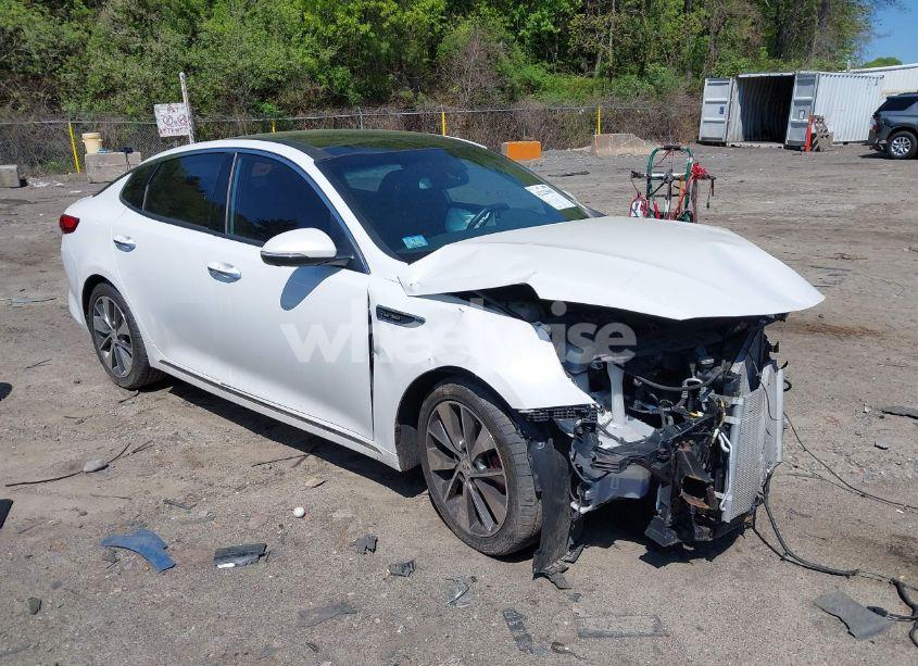 Photo 3 of 2016 Kia Optima SXL TURBO (VIN 5XXGV4L24GG029840)