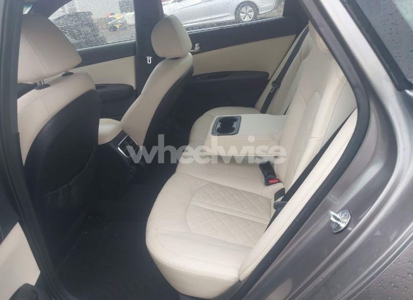 Photo 8 of 2016 Kia Optima SXL TURBO (VIN 5XXGV4L24GG085759)