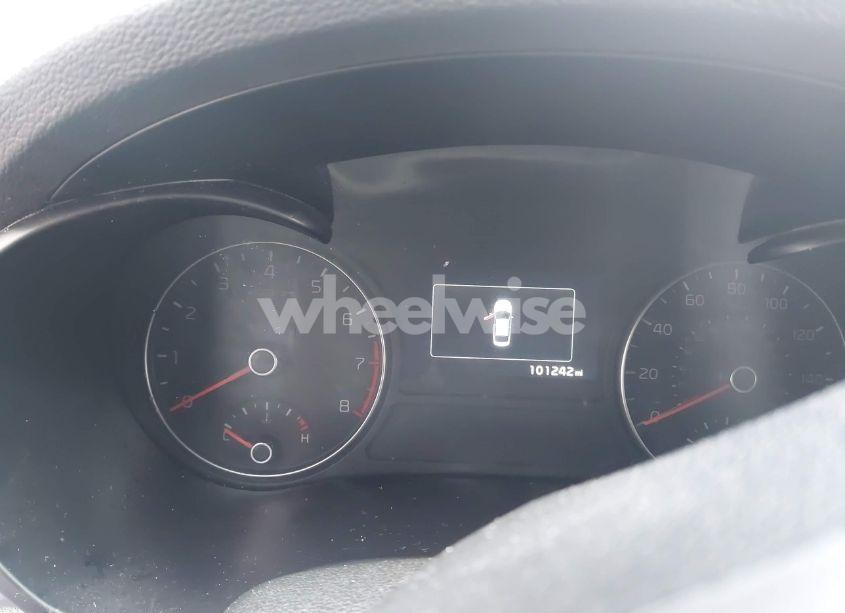 Photo 7 of 2018 Kia Optima SX TURBO (VIN 5XXGV4L24JG226353)