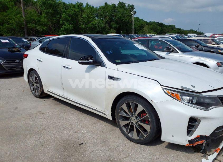 Photo 13 of 2016 Kia Optima SXL TURBO (VIN 5XXGV4L26GG015874)