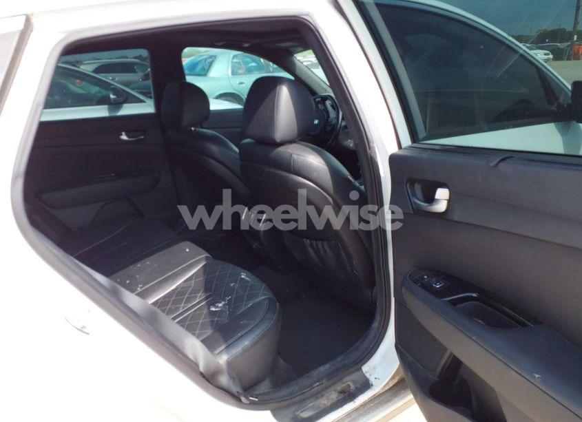 Photo 8 of 2016 Kia Optima SXL TURBO (VIN 5XXGV4L26GG015874)