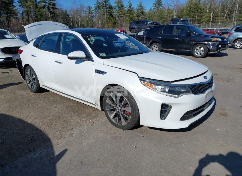 2016 Kia Optima SXL TURBO (VIN 5XXGV4L26GG049183) main photo