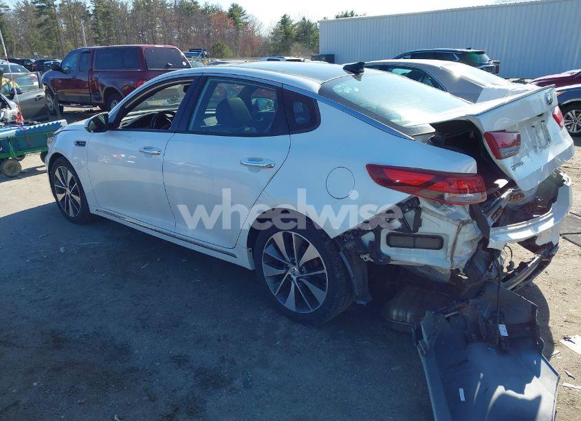 Photo 3 of 2016 Kia Optima SXL TURBO (VIN 5XXGV4L26GG049183)
