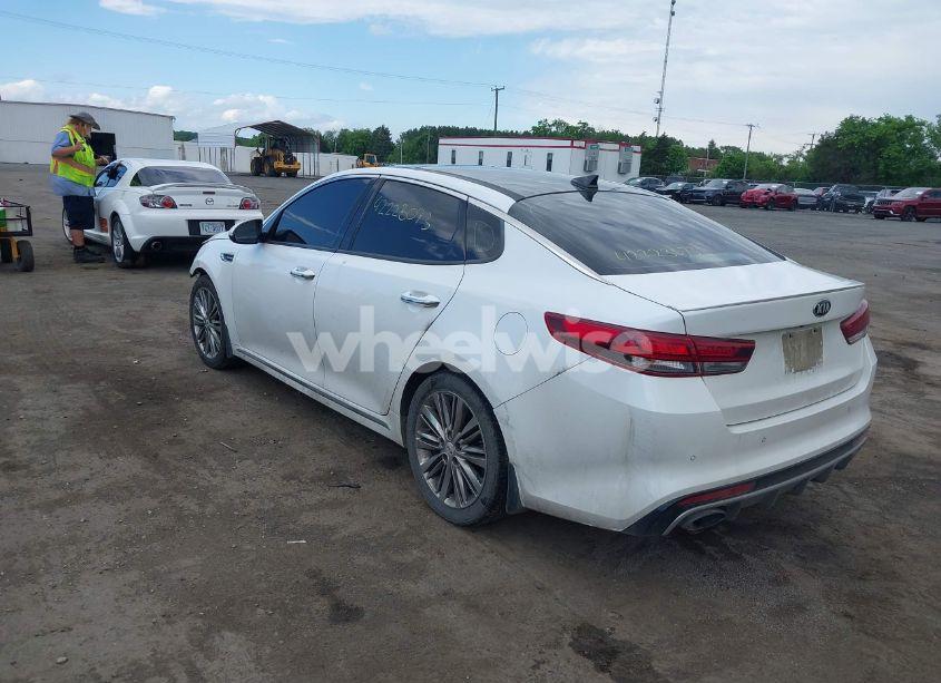Photo 3 of 2016 Kia Optima SXL TURBO (VIN 5XXGV4L26GG067859)