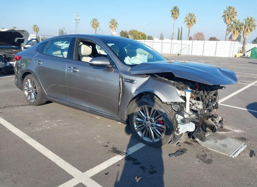 2016 Kia Optima SXL TURBO (VIN 5XXGV4L26GG112332) main photo