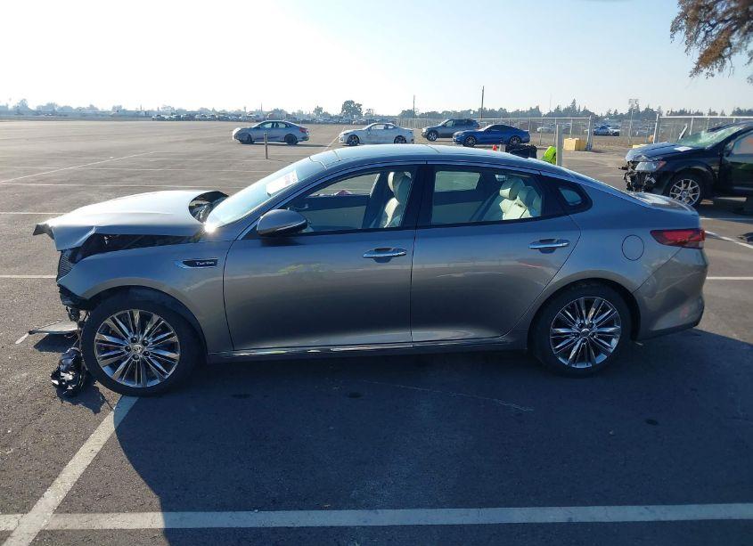 Photo 15 of 2016 Kia Optima SXL TURBO (VIN 5XXGV4L26GG112332)