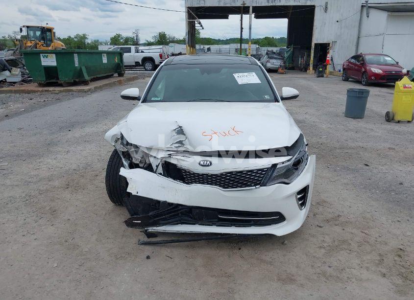 Photo 12 of 2016 Kia Optima SXL TURBO (VIN 5XXGV4L26GG115540)