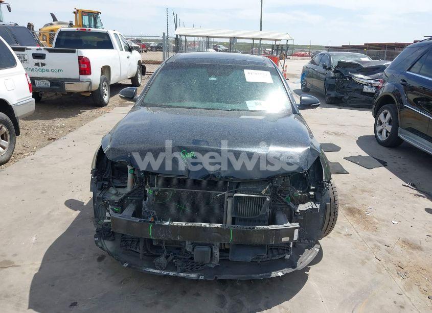 Photo 13 of 2018 Kia Optima SX TURBO (VIN 5XXGV4L26JG195641)