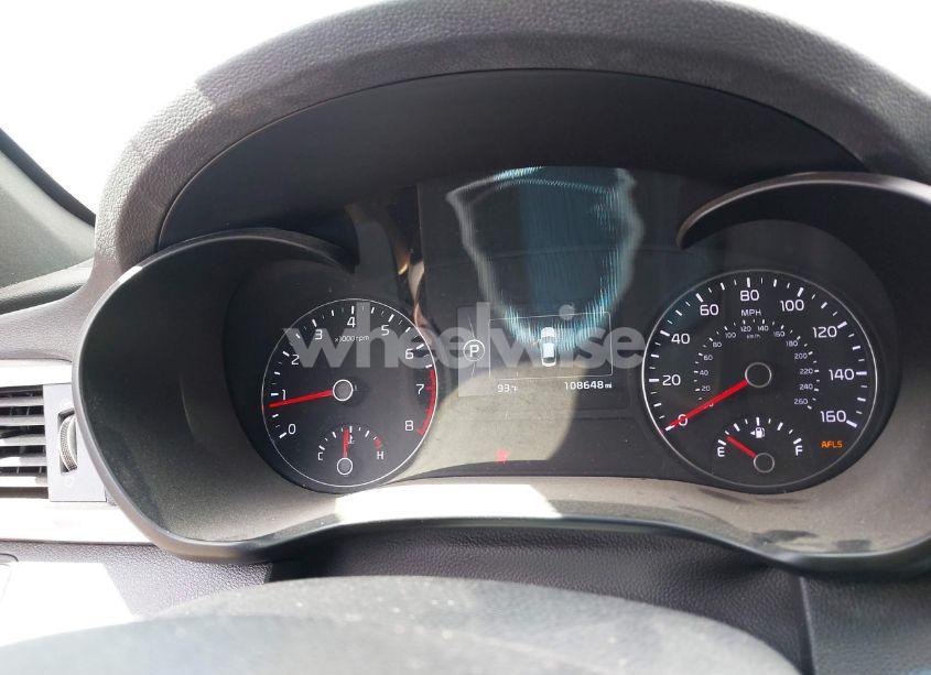 Photo 16 of 2018 Kia Optima SX TURBO (VIN 5XXGV4L26JG195641)