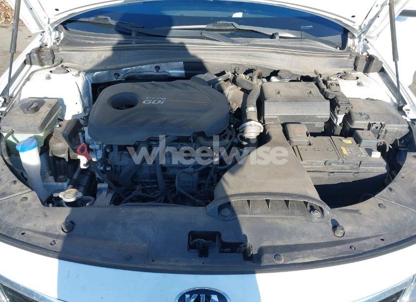 Photo 10 of 2019 Kia Optima SX TURBO (VIN 5XXGV4L26KG303256)