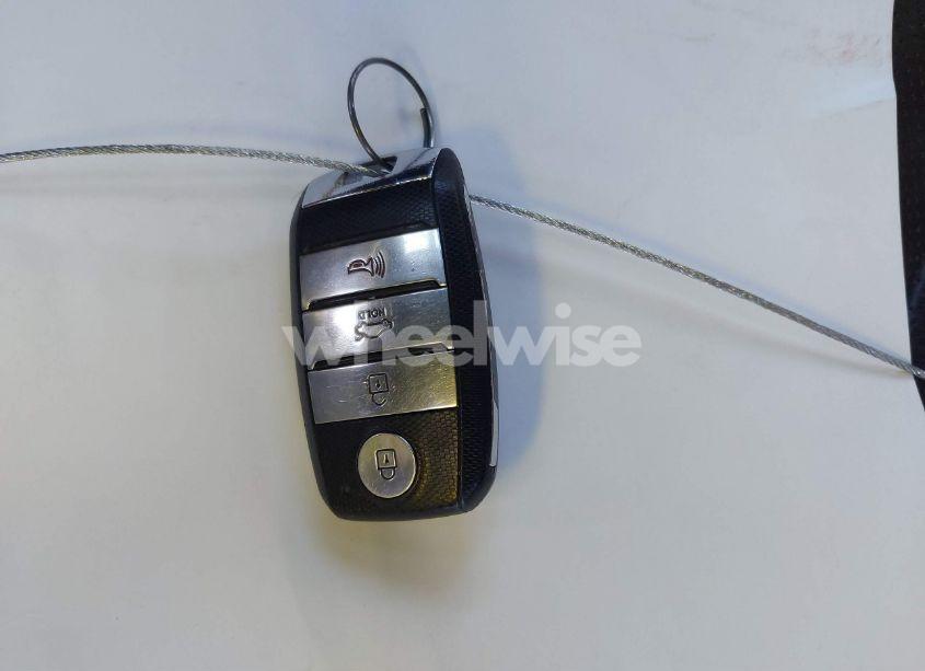 Photo 11 of 2019 Kia Optima SX TURBO (VIN 5XXGV4L26KG303256)