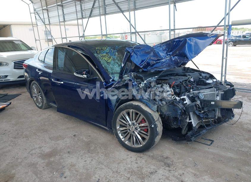 2017 Kia Optima SXL TURBO (VIN 5XXGV4L28HG144507) main photo